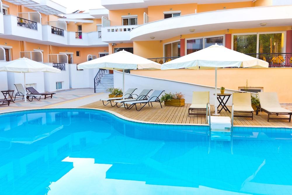 Filia Hotel And Apartments Limenas  Exterior photo
